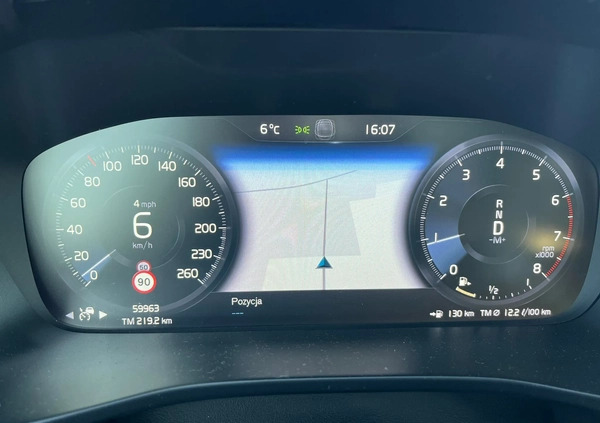 Volvo XC 40 cena 129999 przebieg: 60000, rok produkcji 2022 z Drobin małe 232
